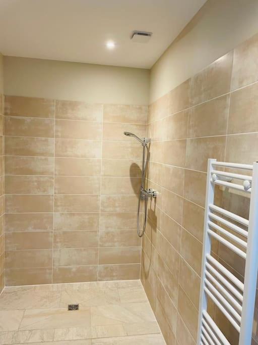דירות סרלה-לה קנדה La Regate Avec Jaccuzi A 50 M Du Centre Historique מראה חיצוני תמונה